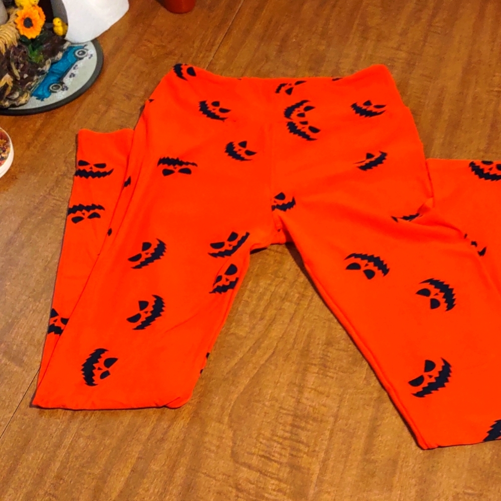 Luloroe Halloween leggings